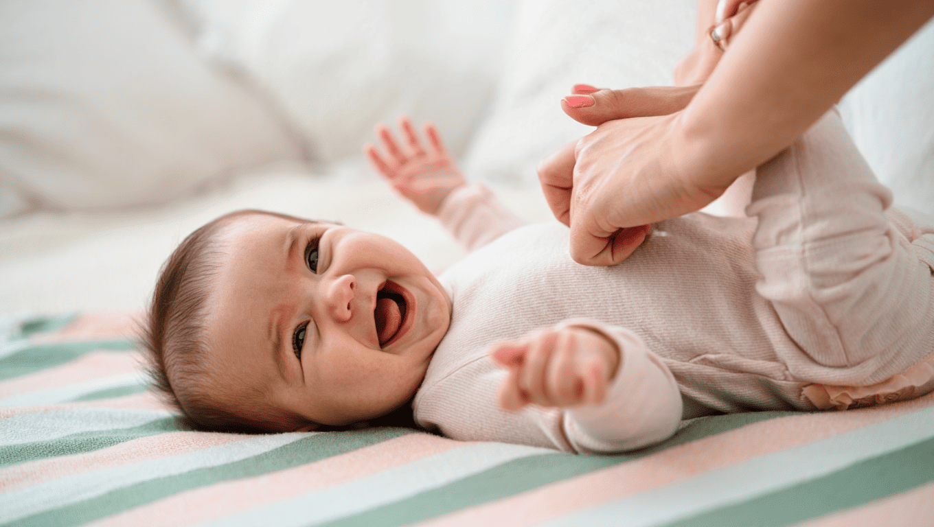 Faire rire bébé : 5 astuces testées