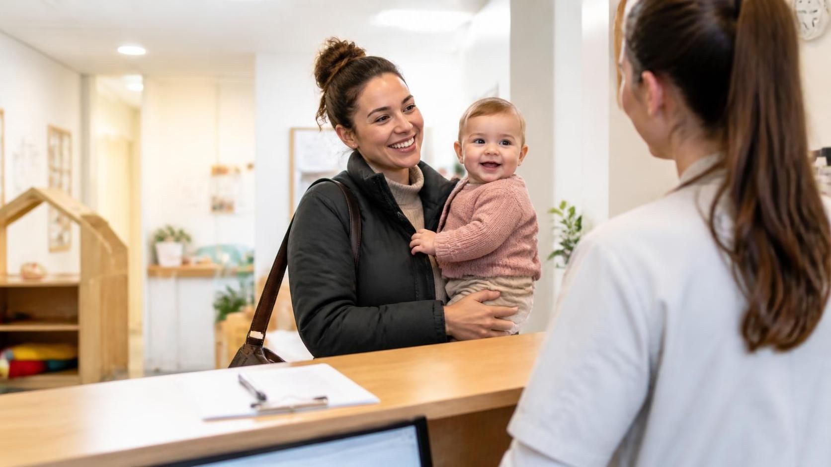 découvrez à quel âge inscrire votre enfant en crèche, avec des conseils pratiques et les critères essentiels pour bien choisir la structure d'accueil.